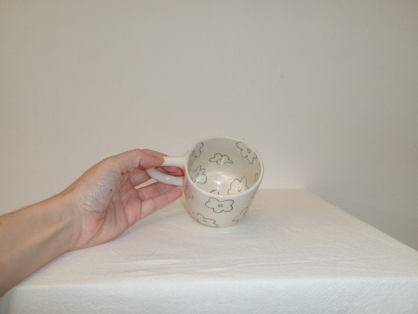 Scribble Groovy Flower Mug
