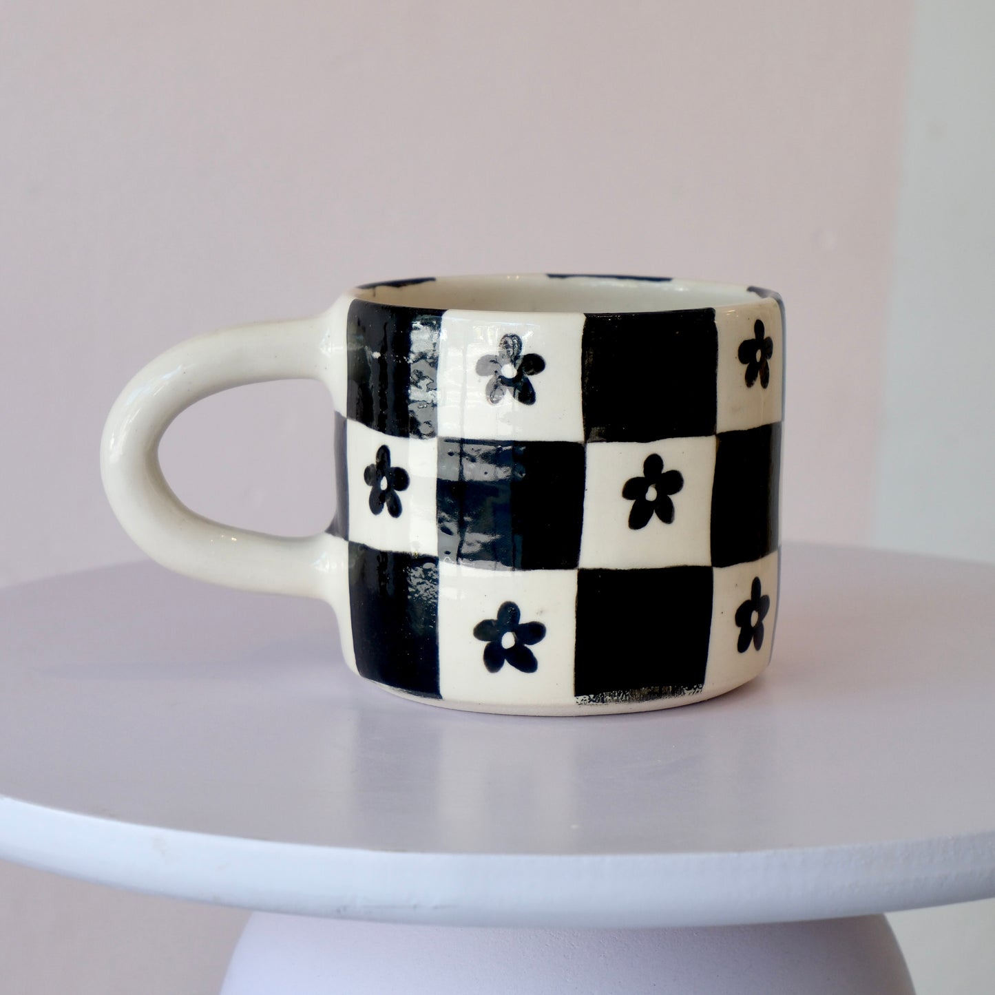 Checkered Black Flower Cup
